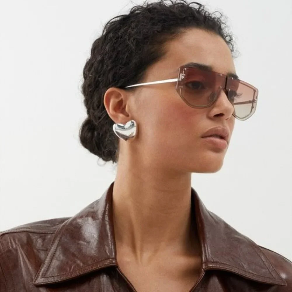 Fendi FE40096U 16T FENDI FIRST CRYSTAL BRAND NEW Sunglasses Palladium Unisex - Picture 11 of 12